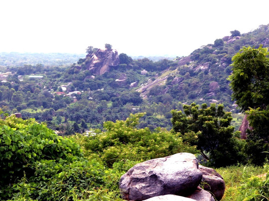 41 Collines De La Cité Des Omondjagou