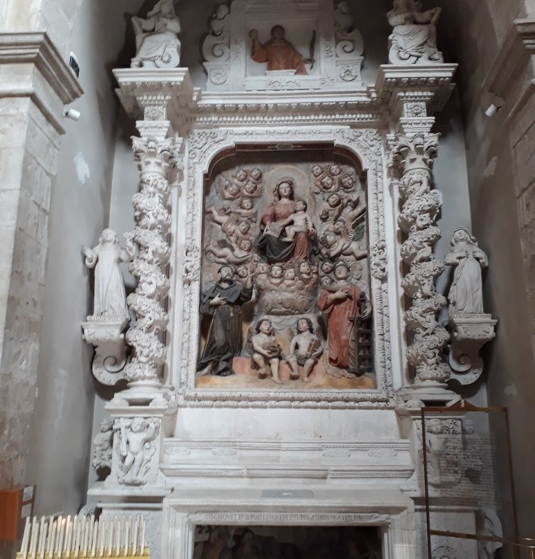 Chiesa di San Francesco-卡斯特拉纳格罗泰必去景点