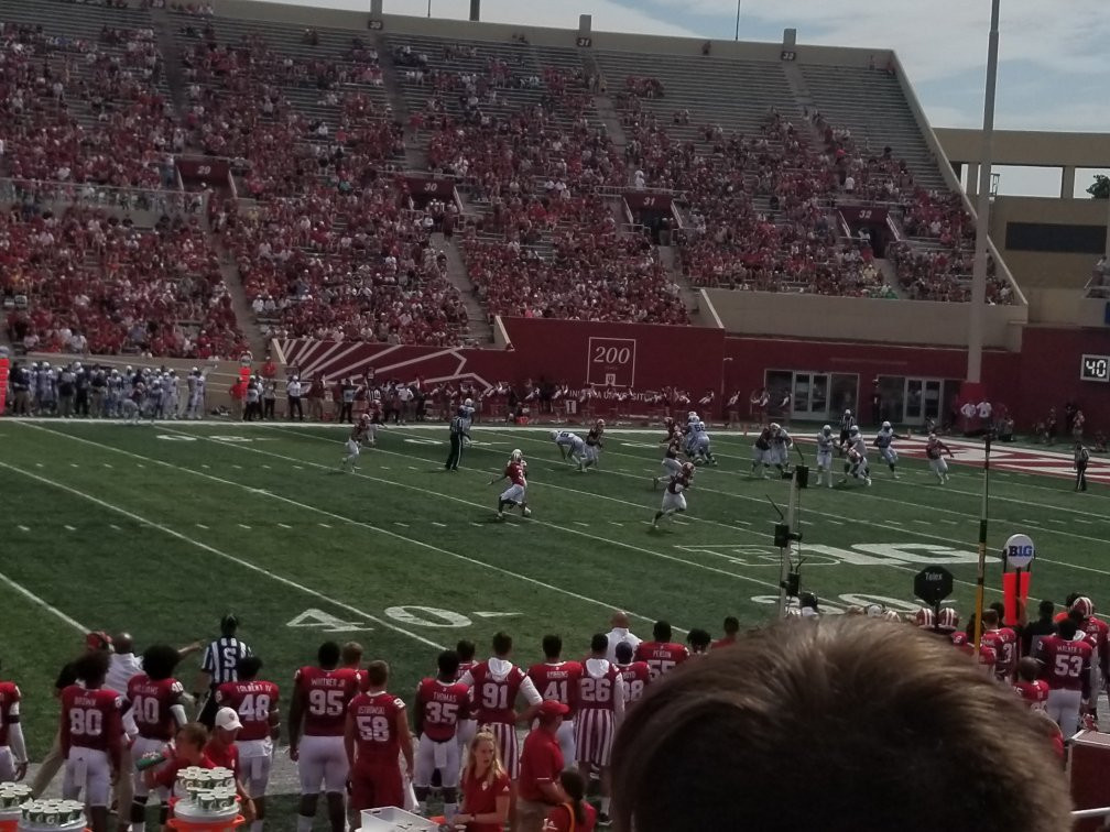 Indiana Memorial Stadium-布卢明顿必去景点
