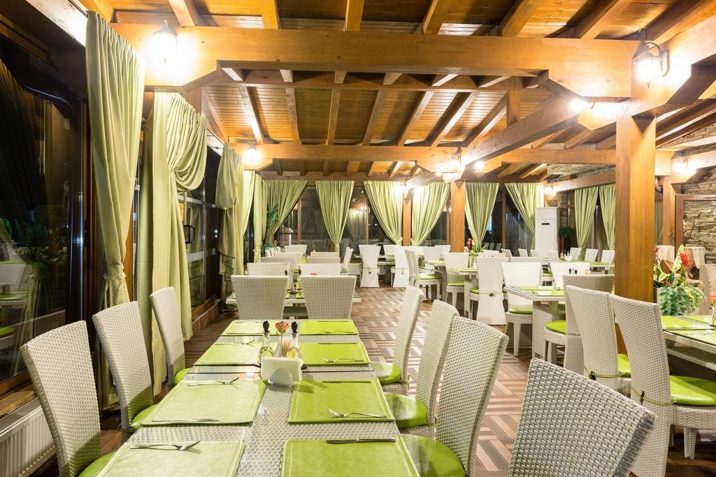 Green Wood Resort-餐饮