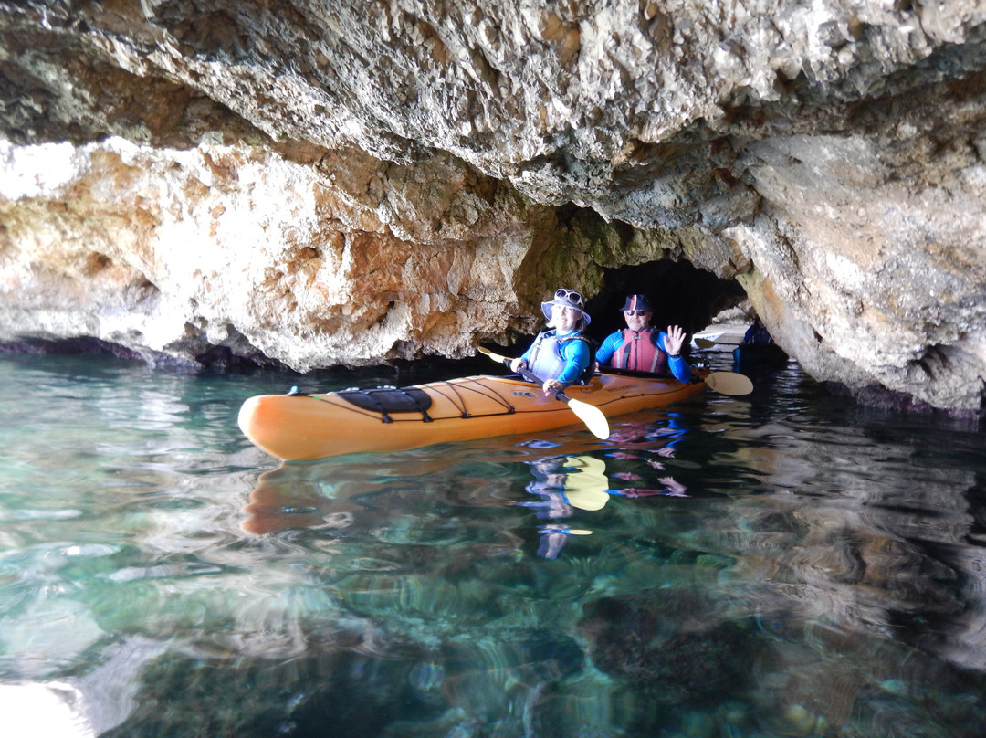 Sea Kayaking Kefalonia - Greece景点图片