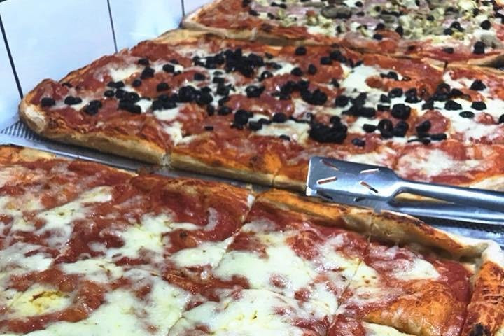 Pizzeria Rosticceria Desirèe-Cariati必去景点