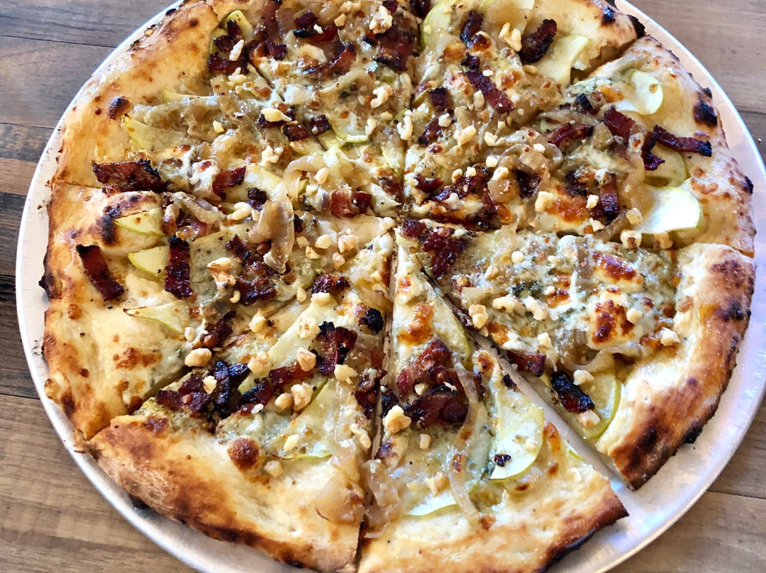 Forest Hills餐馆和美食-Pie Times Pizza Company