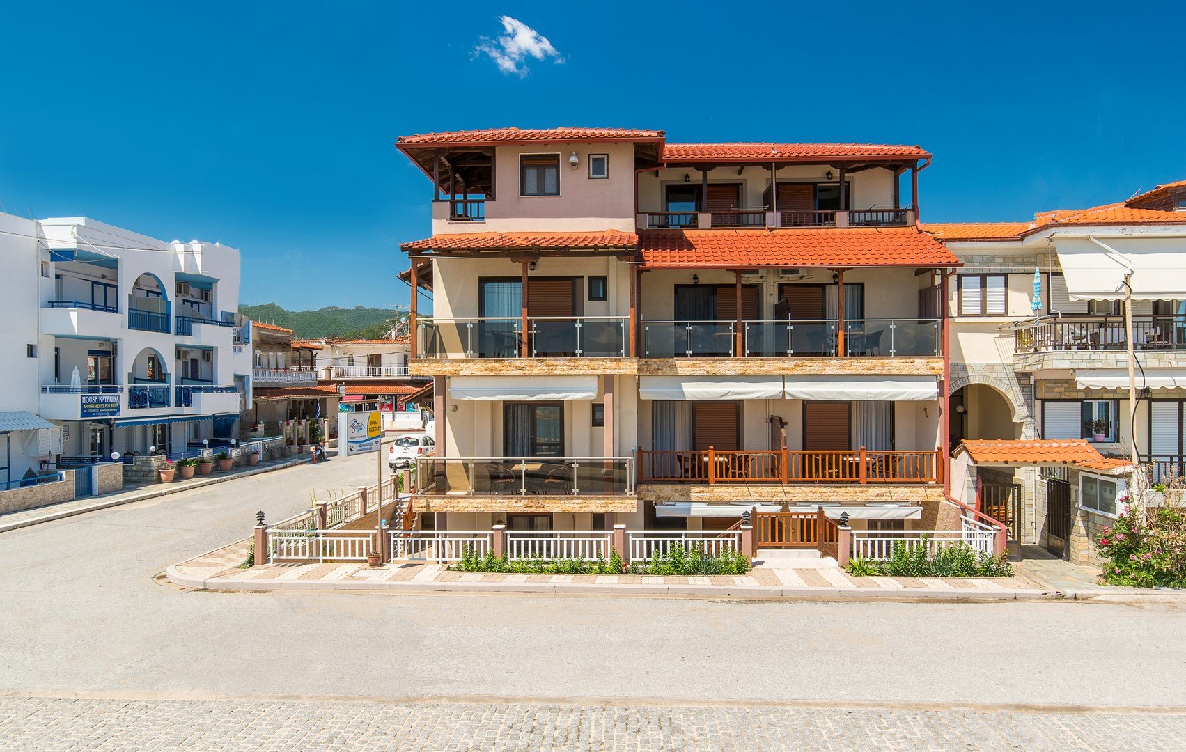 House Kostas-官方