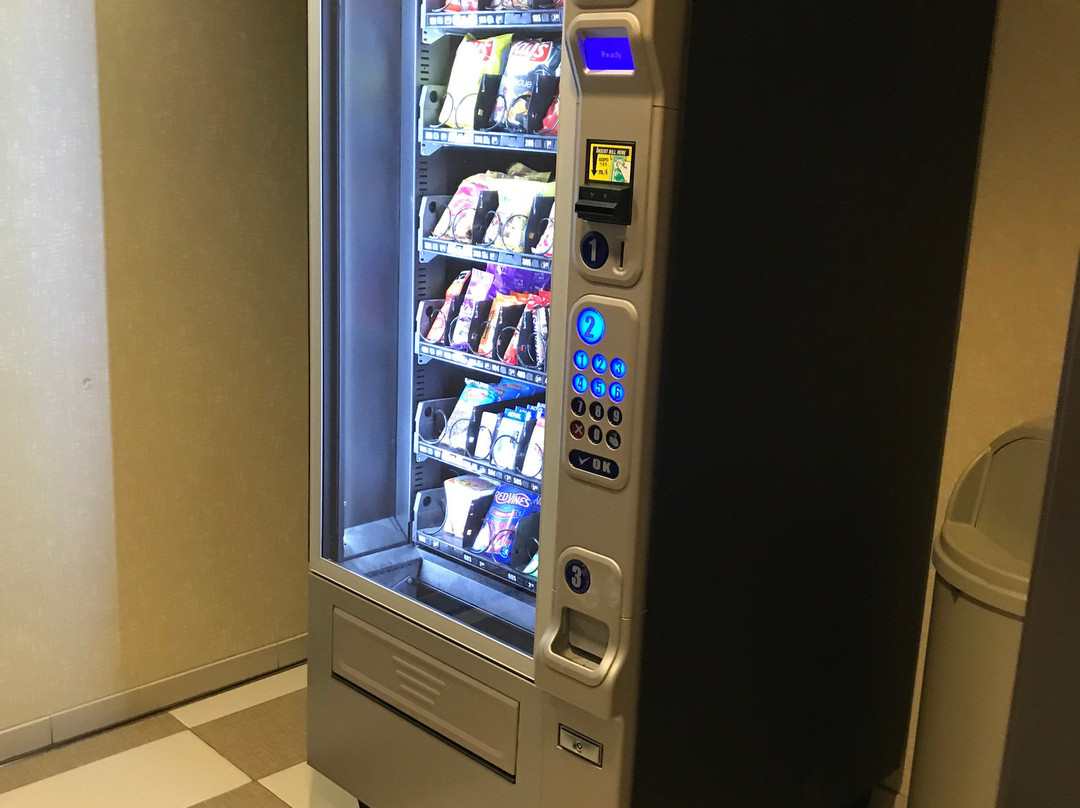 贝尔格莱德智选假日套房酒店主图