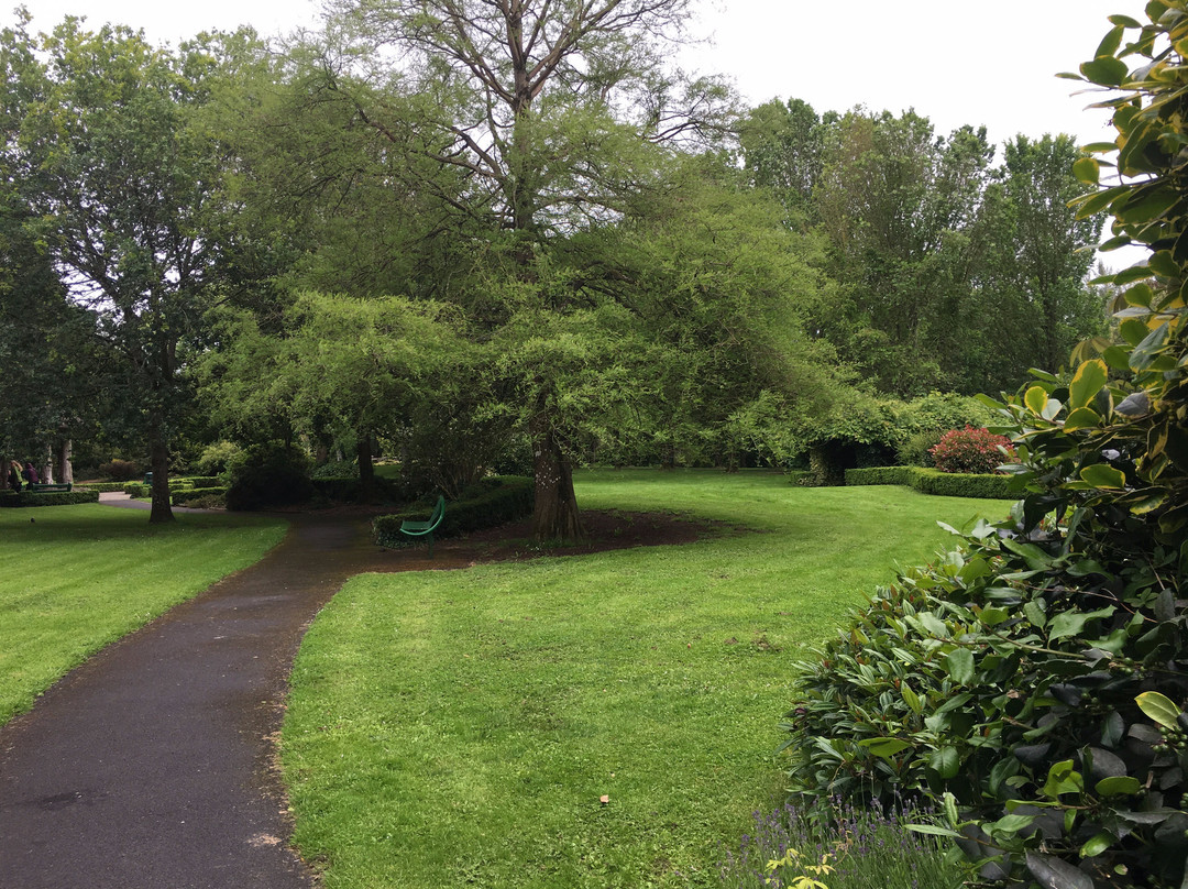 Adare Town Park-Adare必去景点