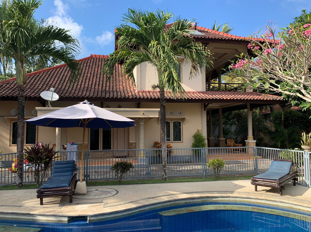 Sari Inn Kuta Lombok主图