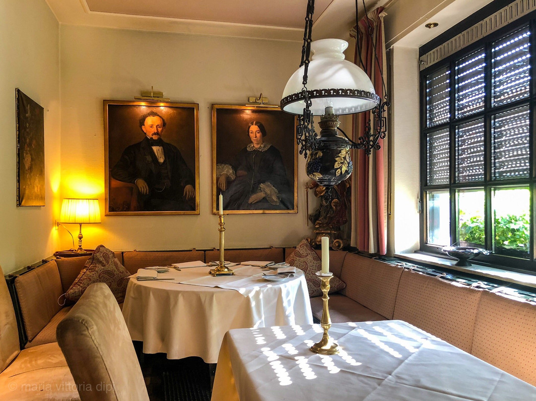 Zum alten Brunnen主图