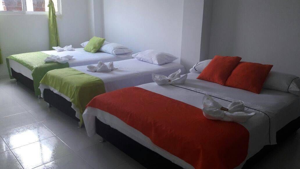 Hotel L Y C Llano Confort主图