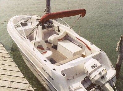 Sail & Power Boat Rental-特拉弗斯城必去景点