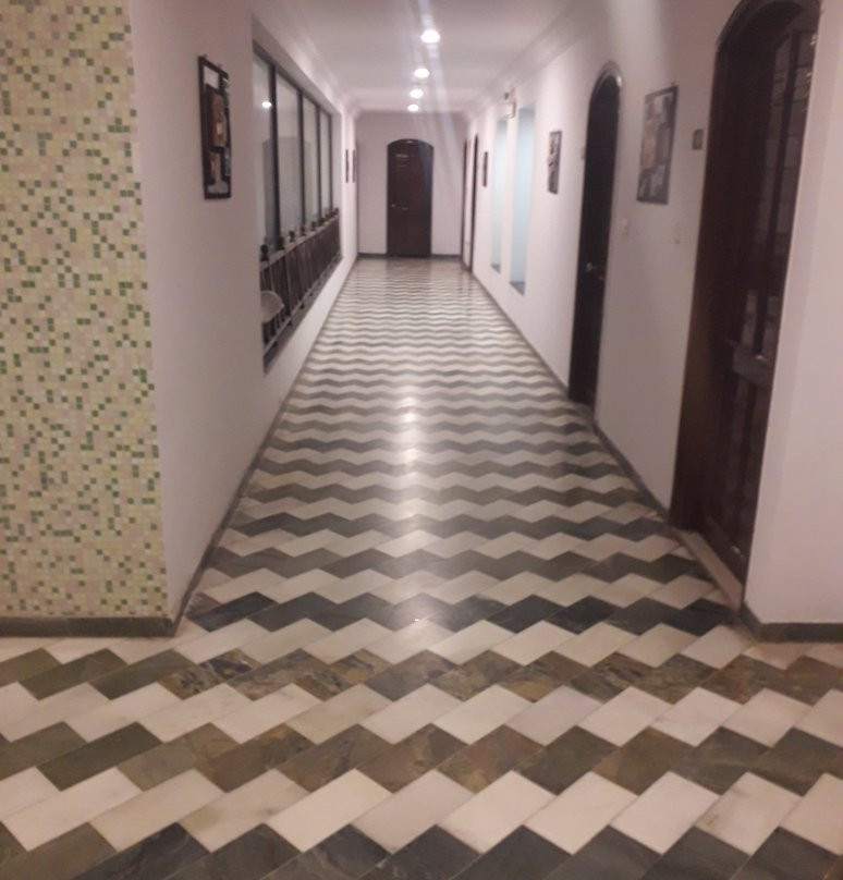 The Grand Midway Hotel主图