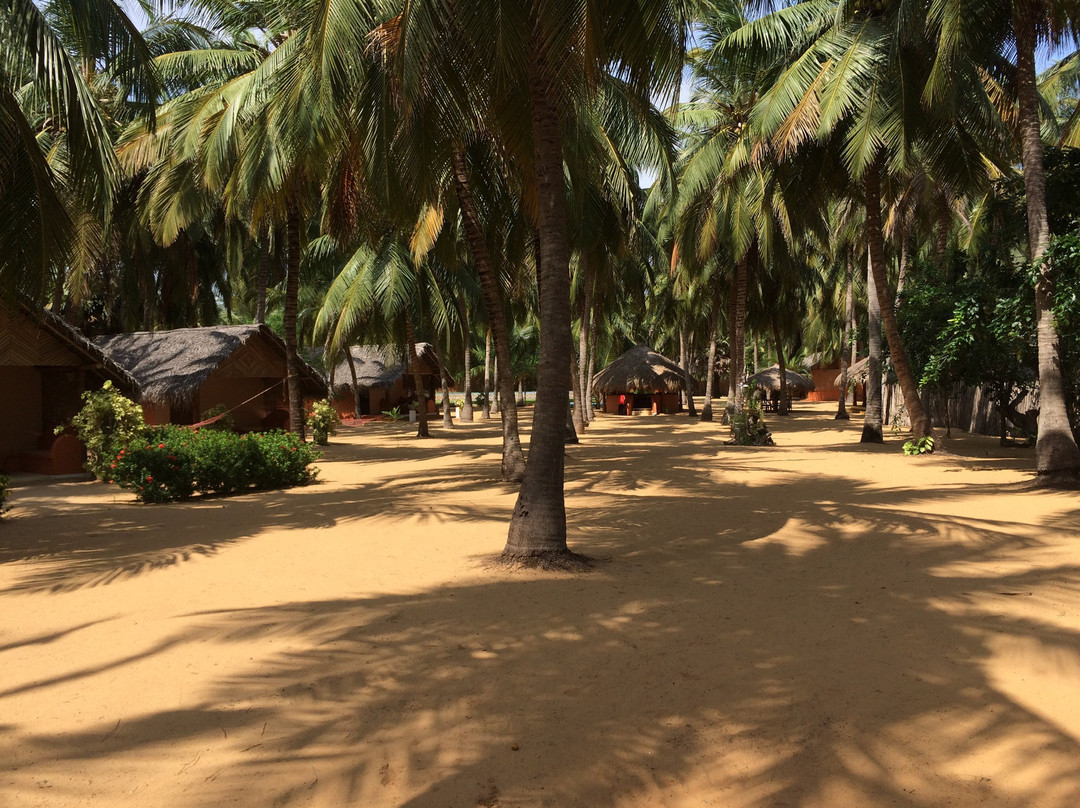 Roshanne Beach Resort主图