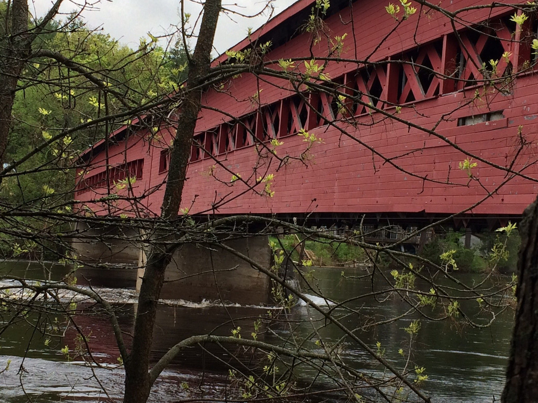 Wakefield Covered Bridge景点图片