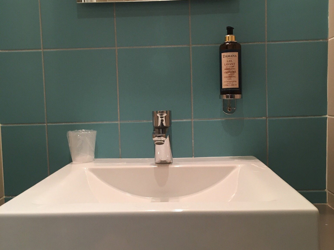 Cit'Hôtel Les Alizés主图