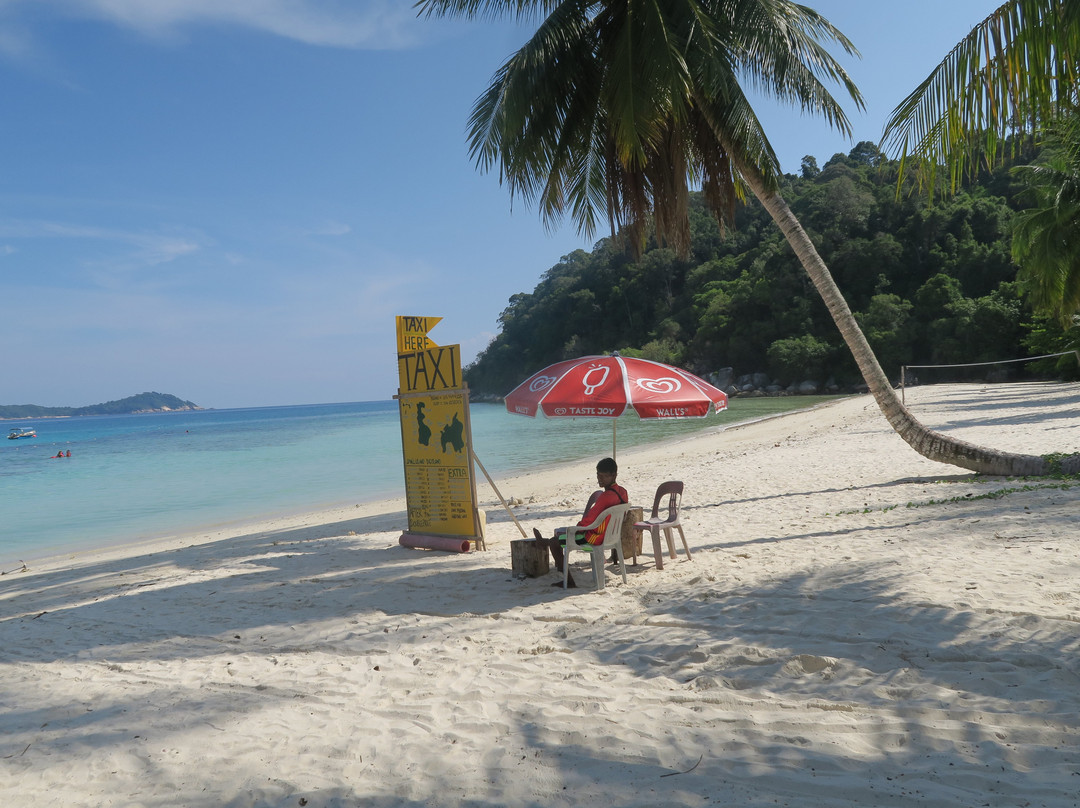 停泊岛度假村主图