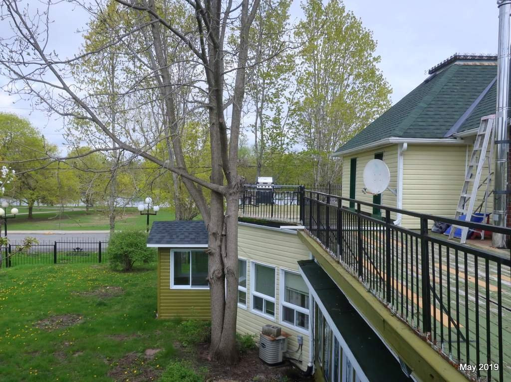 River Breeze Inn主图