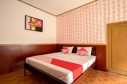 瑟鲁尼公寓主图