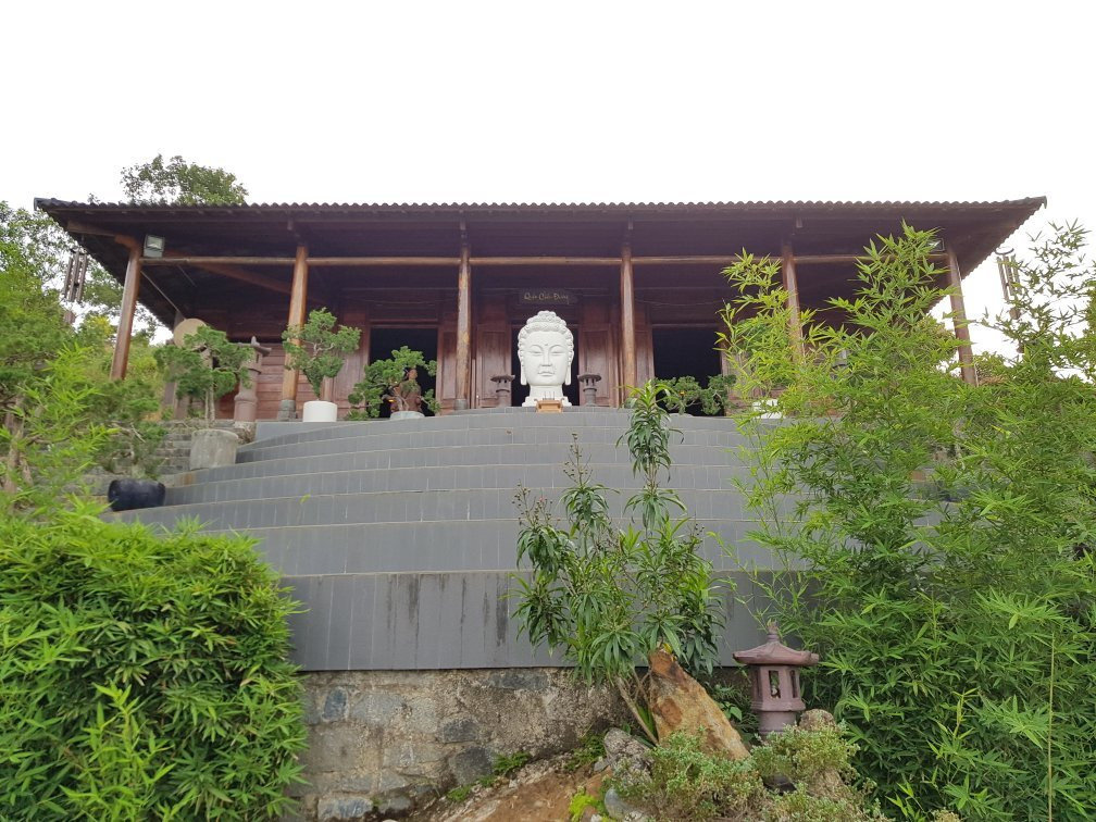 Linh Quy Phap An景点图片