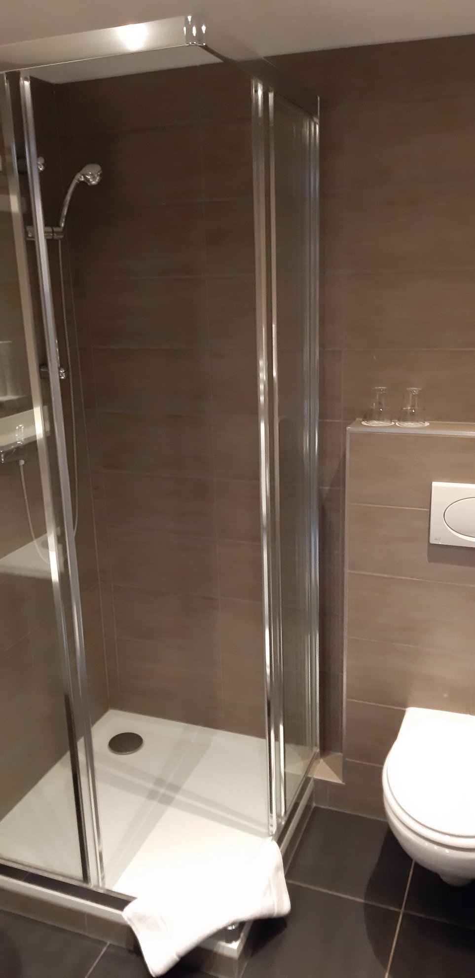 Burghotel Nürnberg-浴室