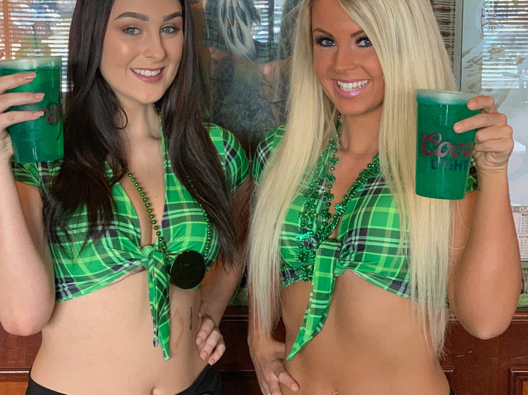 Tilted Kilt Bolingbrook-Bolingbrook必去景点