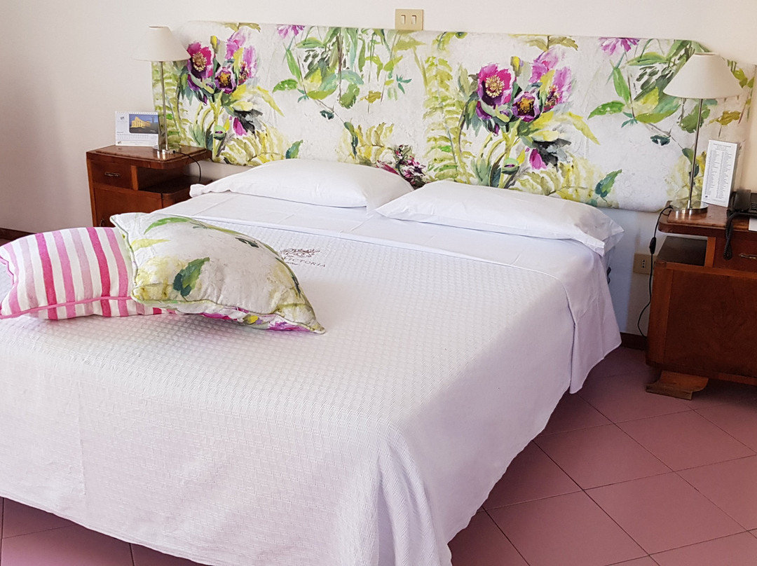 维多利亚麦欧瑞诺酒店主图