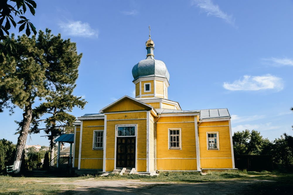 Wooden church of St. Michael the Archangel景点图片