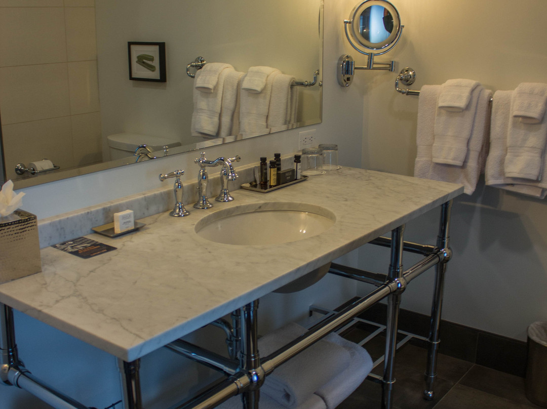 Ironworks Hotel Indy主图