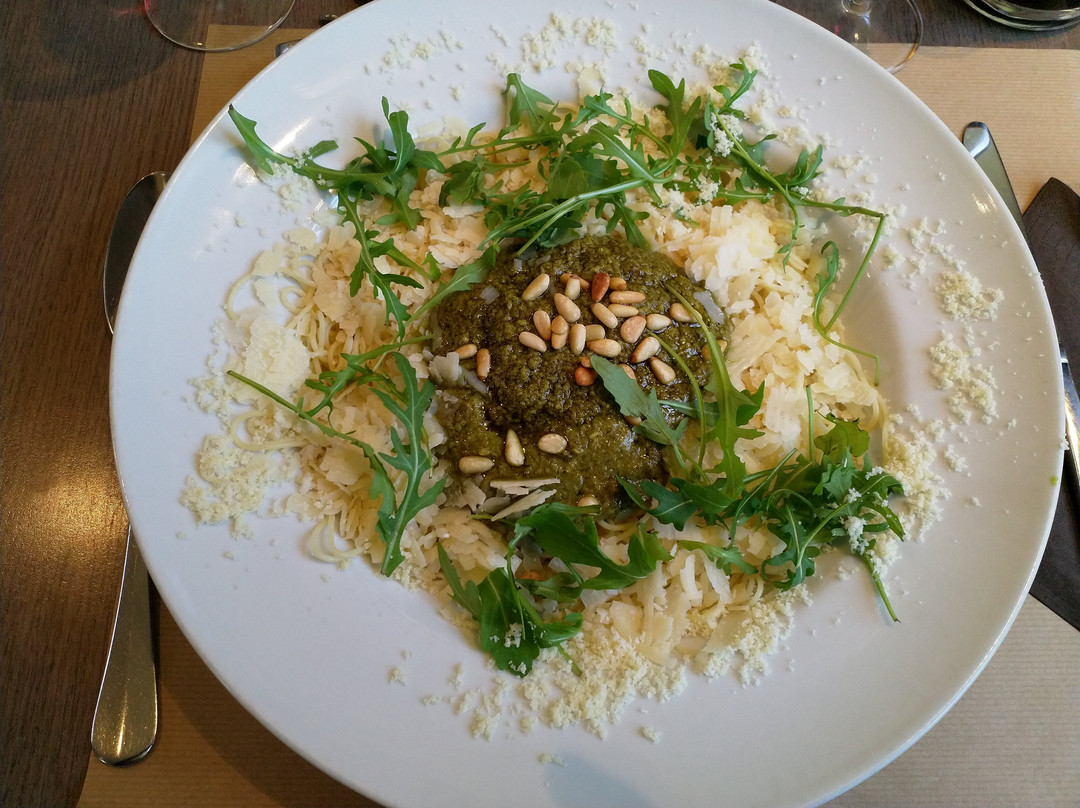 Afsnee餐馆和美食-Brasserie Olive