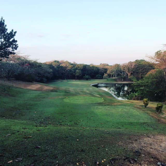 Calatagan Golf Club景点图片
