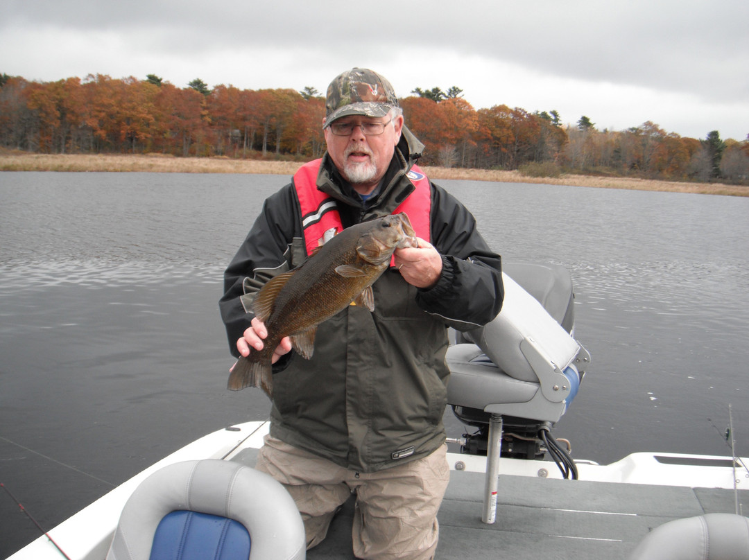 Peter Lavender Fishing Guide Services景点图片