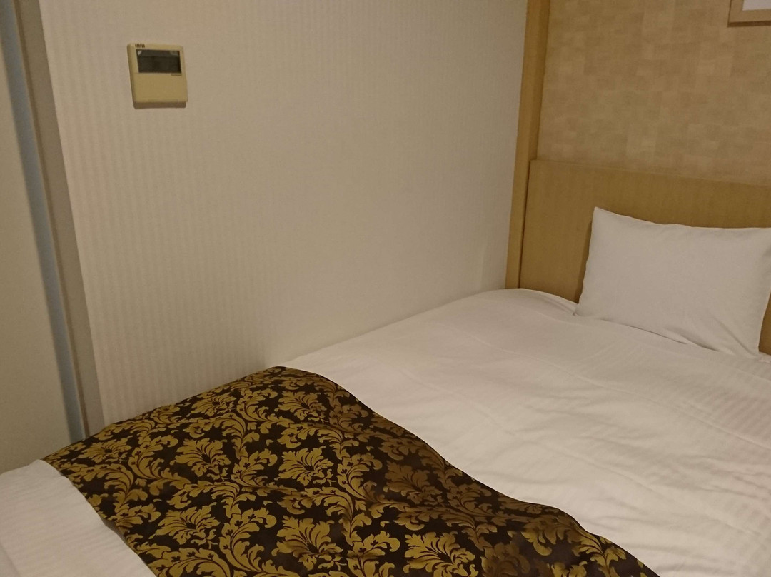 卓越城市酒店主图