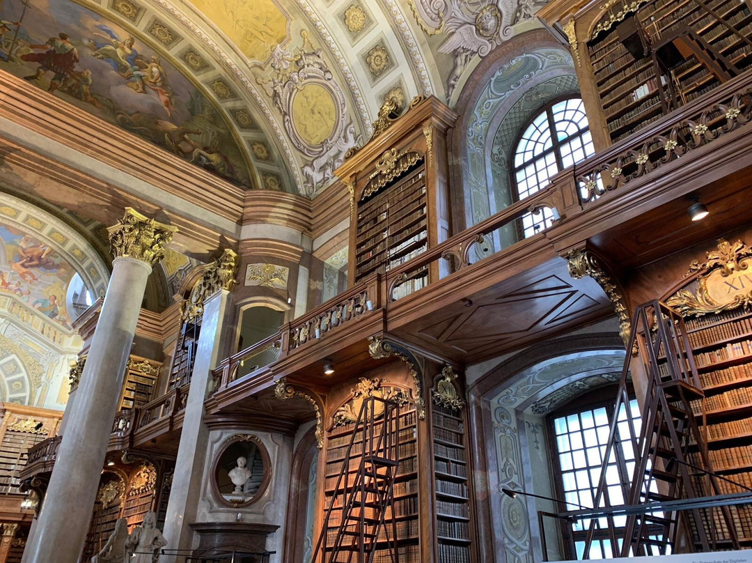 奥地利国家图书馆景点图片