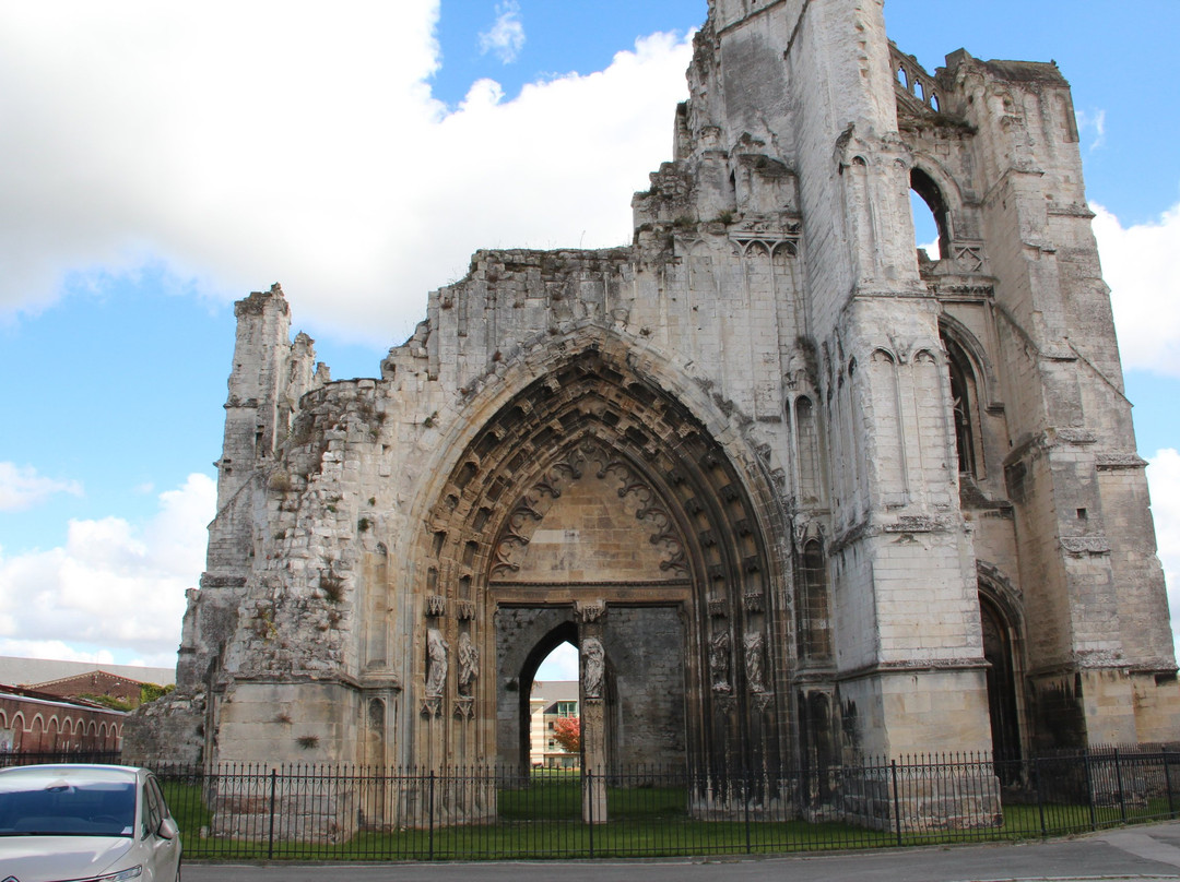 Ruines de l'Abbaye Saint-Bertin景点图片