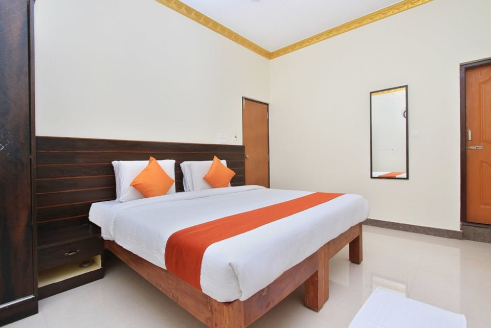 OYO 10549 Hotel Le Comforts主图