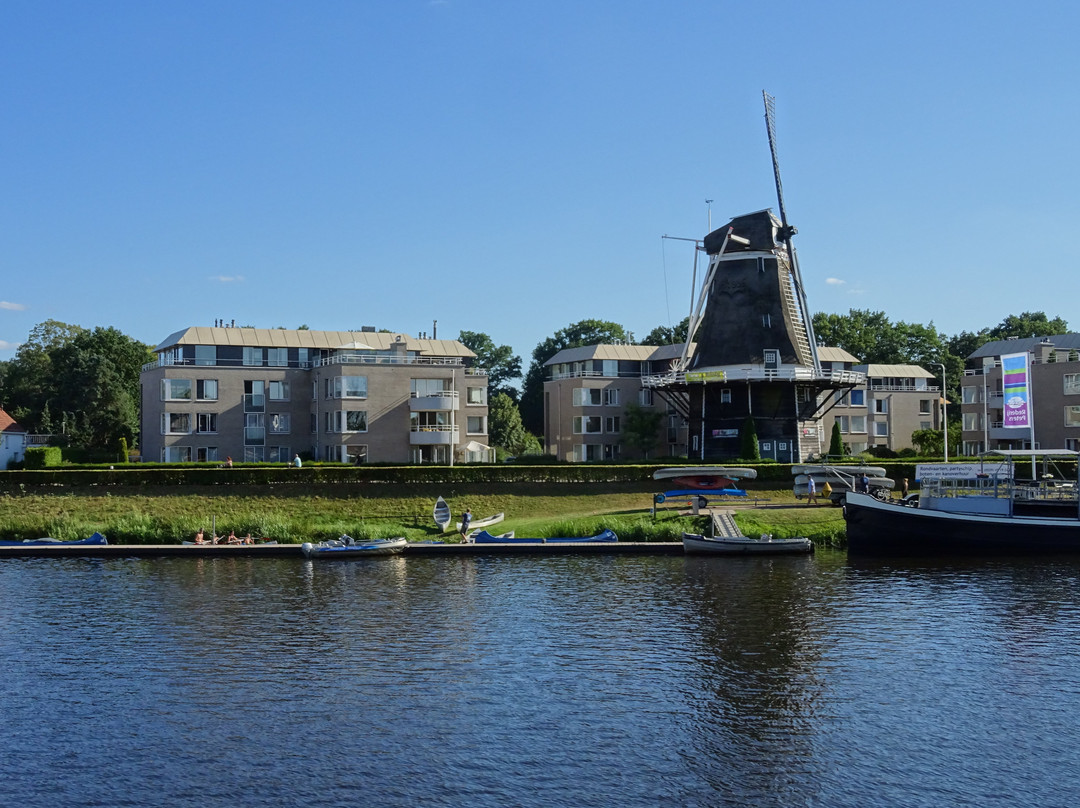 Windkorenmolen "De Konijnenbelt"景点图片