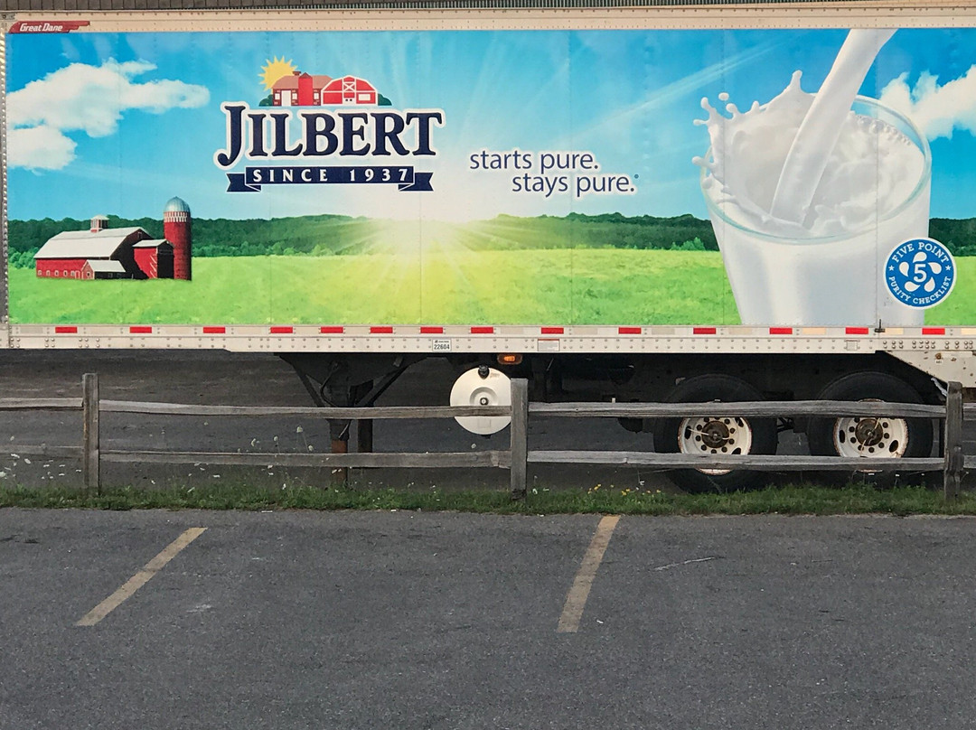 Jilbert Dairy景点图片