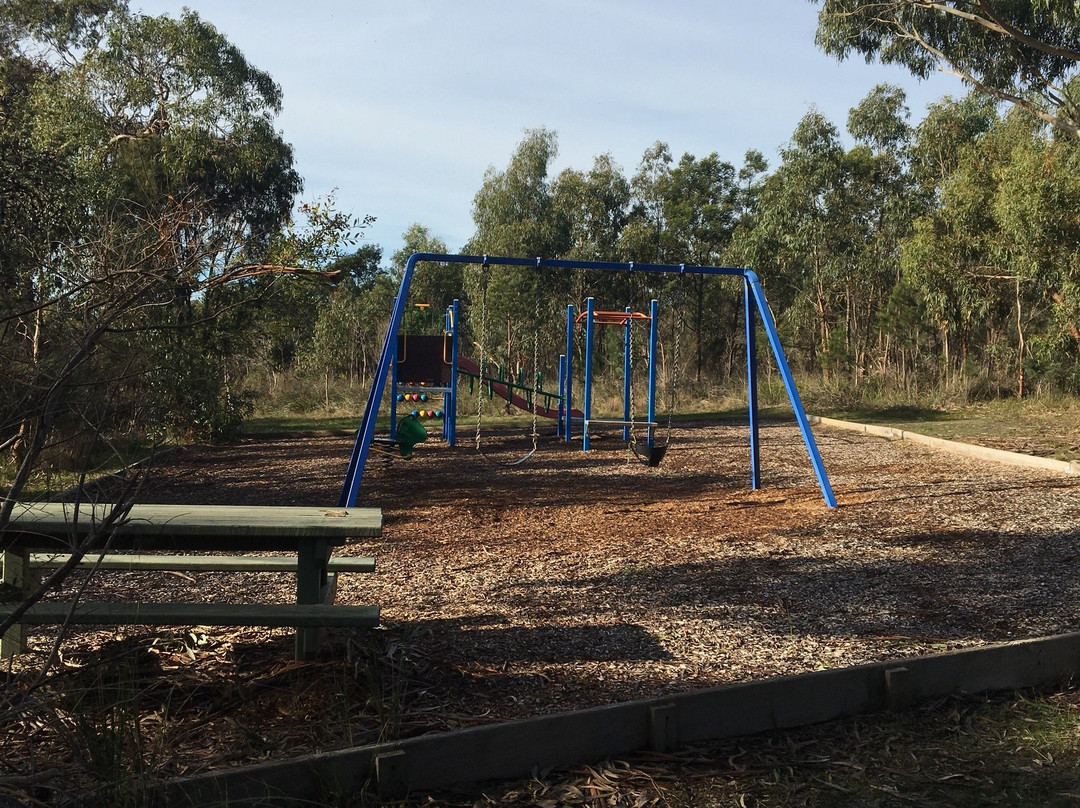 Fairbairn Bushland Reserve景点图片