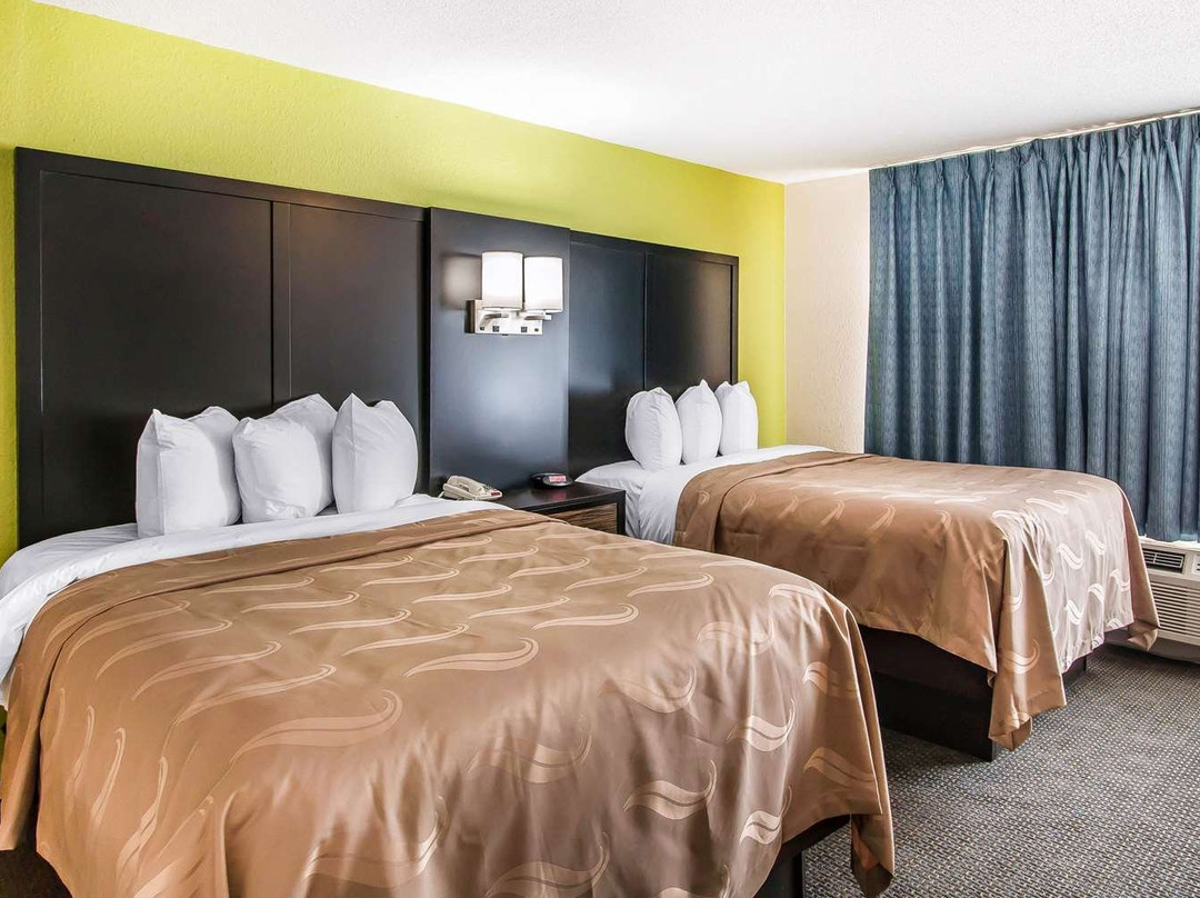 Quality Inn Hinesville主图