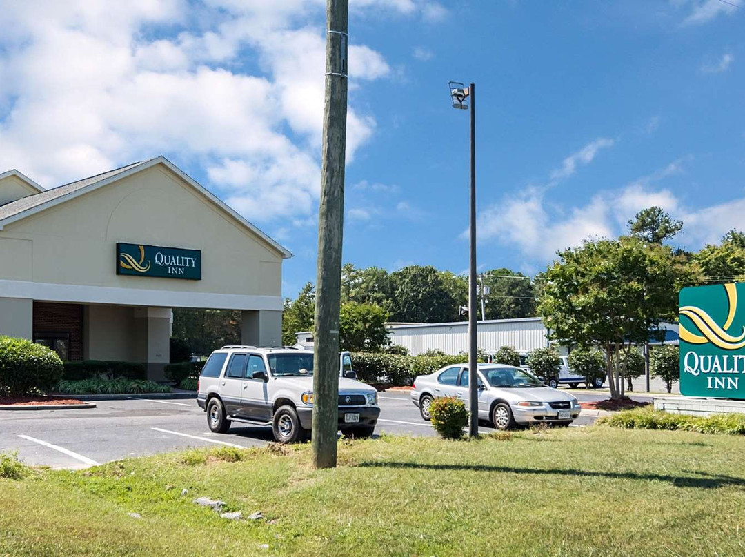 Quality Inn Warsaw Near Rappahannock River主图