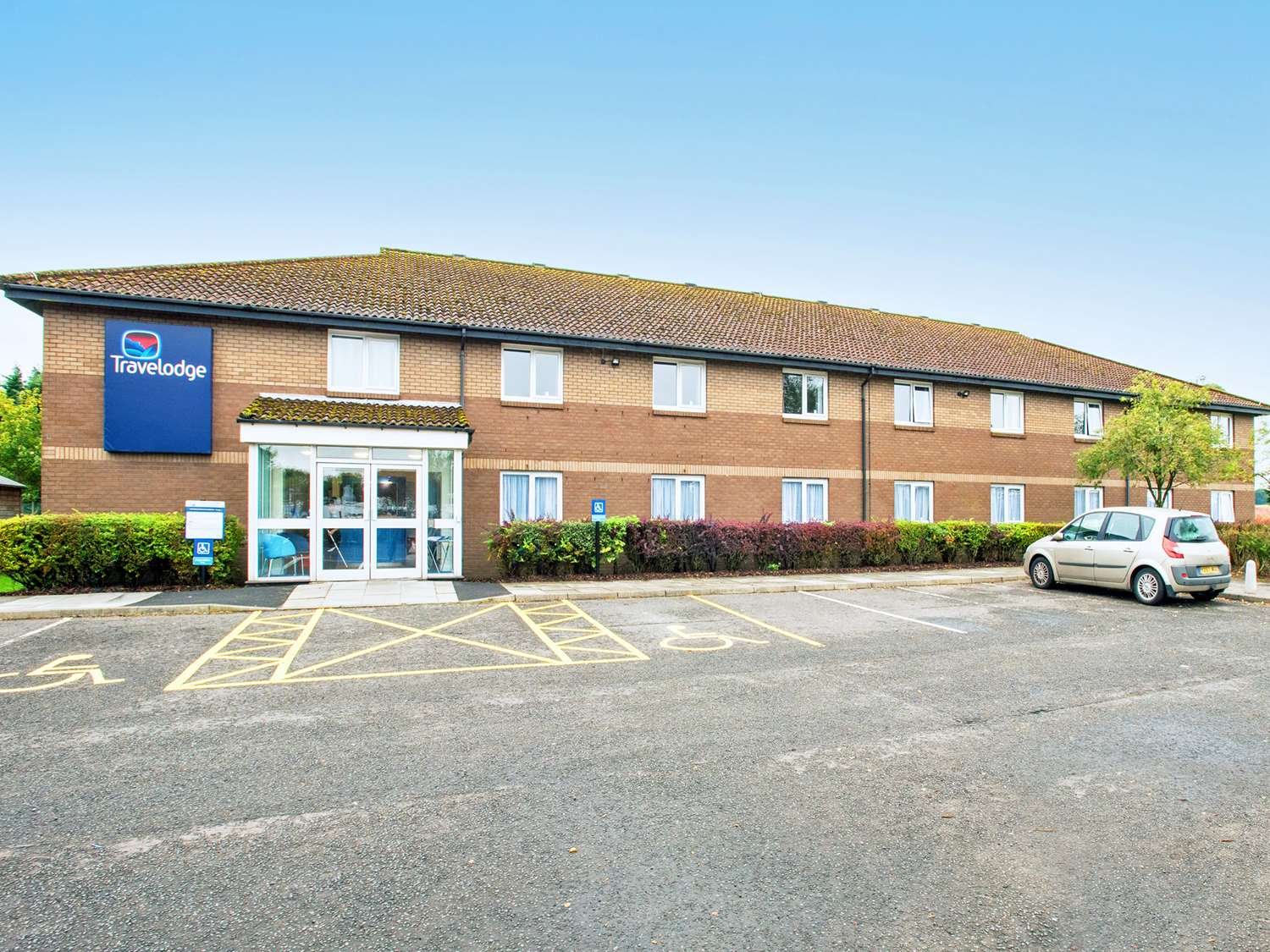 Travelodge Kinross M90 Hotel-官方