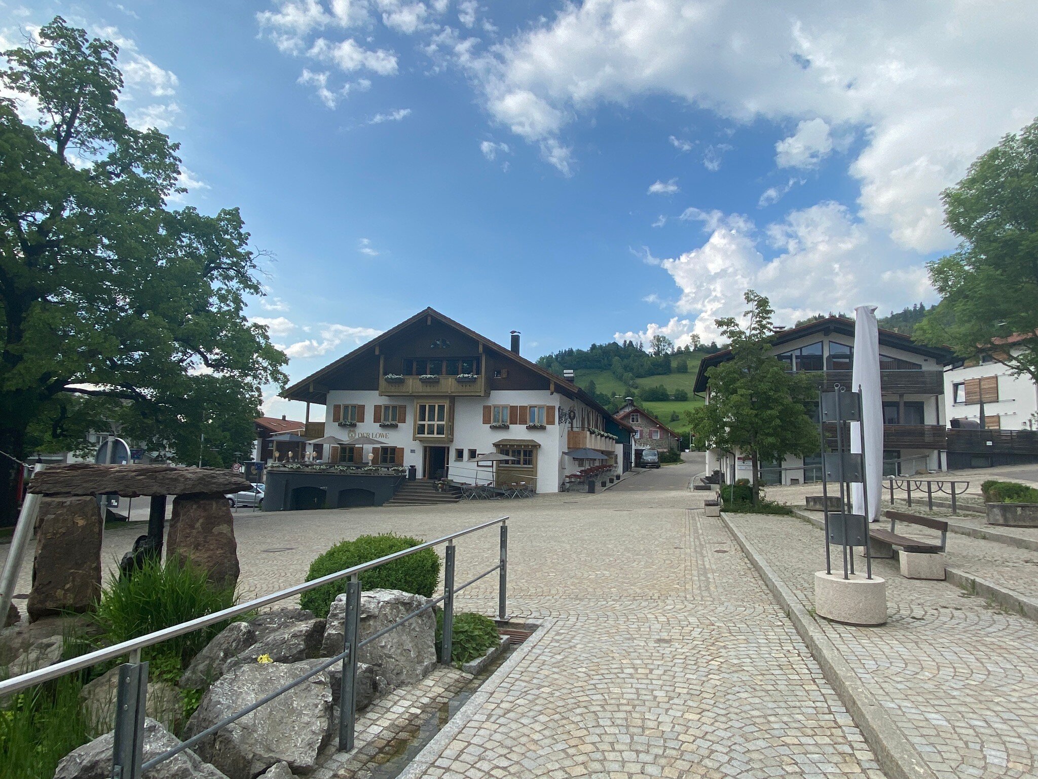 Der Lowe-官方
