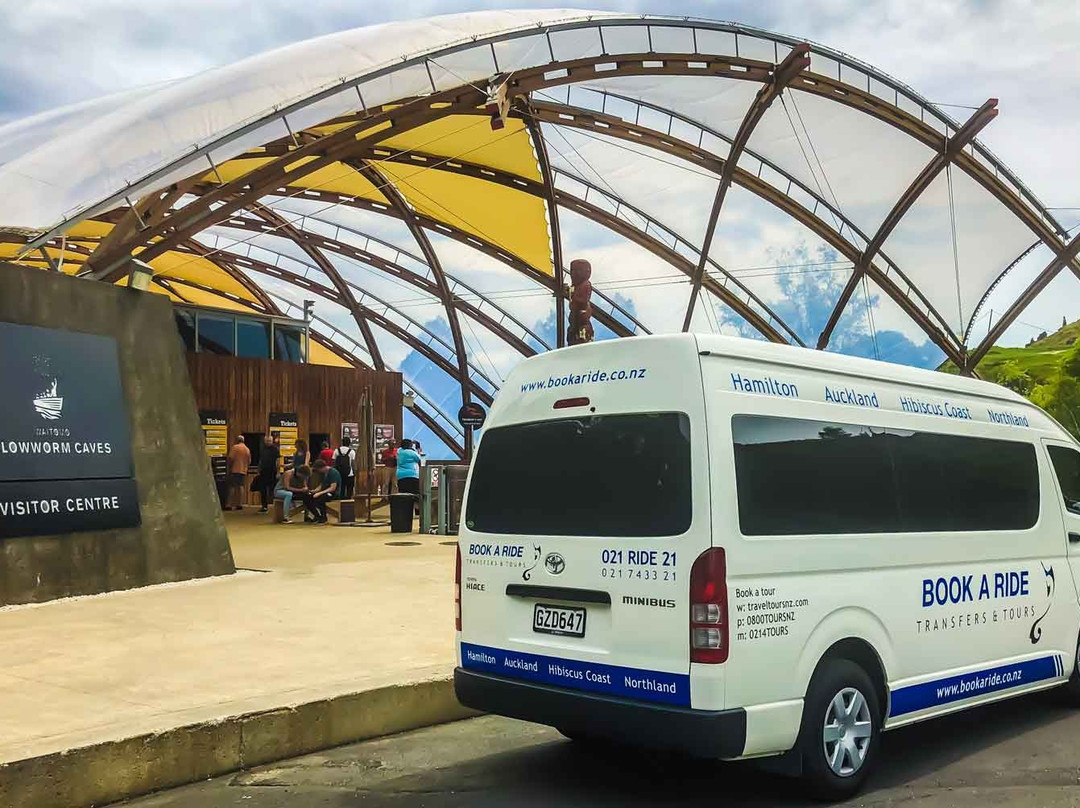 Airport Shuttle Transfers & Taxi Services-奥克兰必去景点