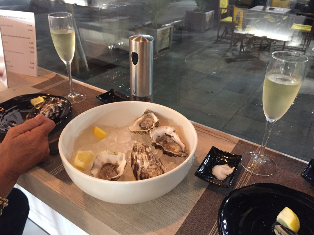 Sant Vicenc de Montalt餐馆和美食-Yume Sushi & Oysters
