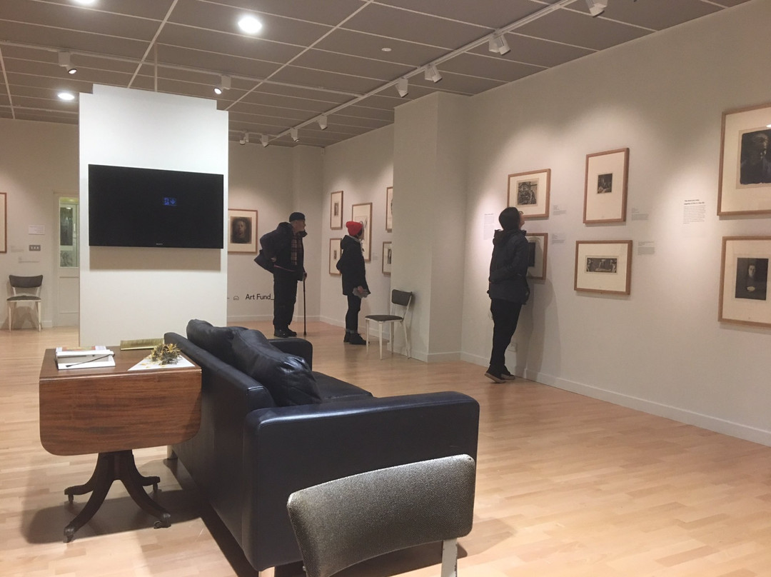 The Young Gallery-索尔兹伯里必去景点