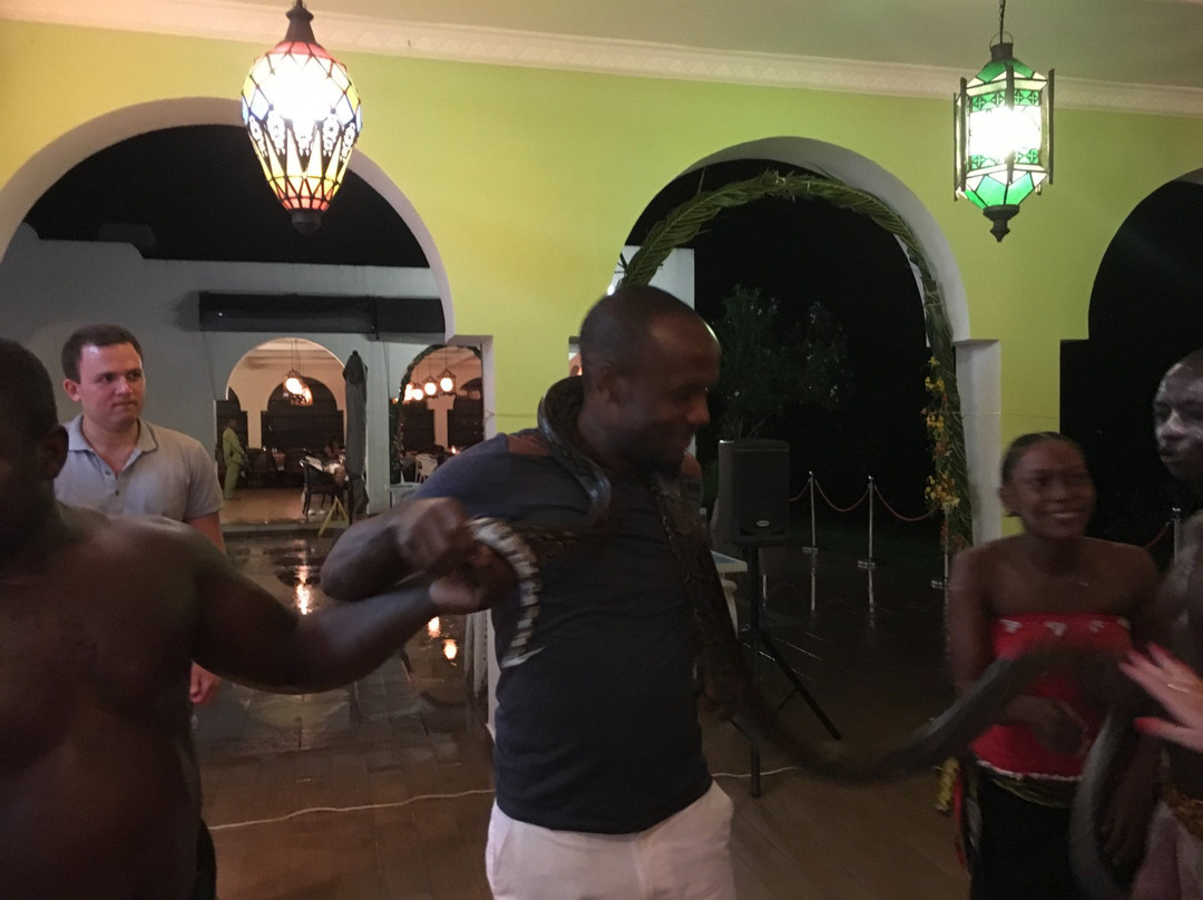 桑给巴尔悦宜湾奢享酒店主图