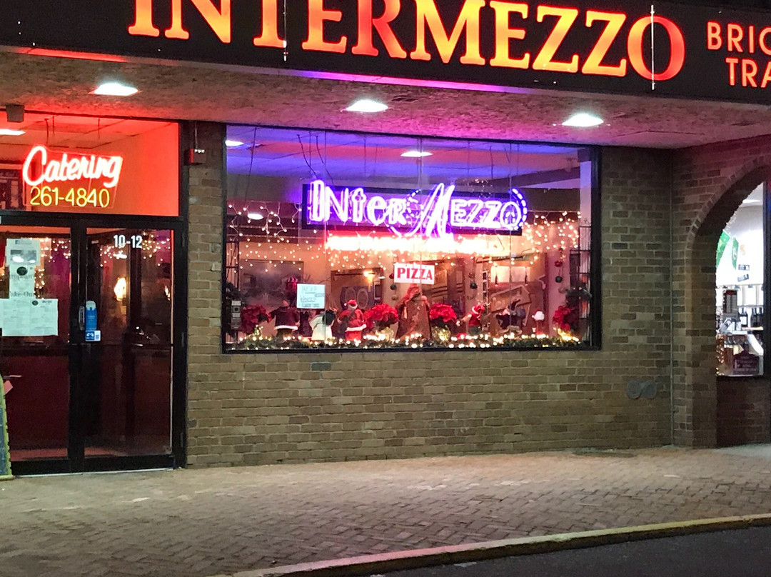 Fort Salonga餐馆和美食-Intermezzo Trattoria & Wine Bar