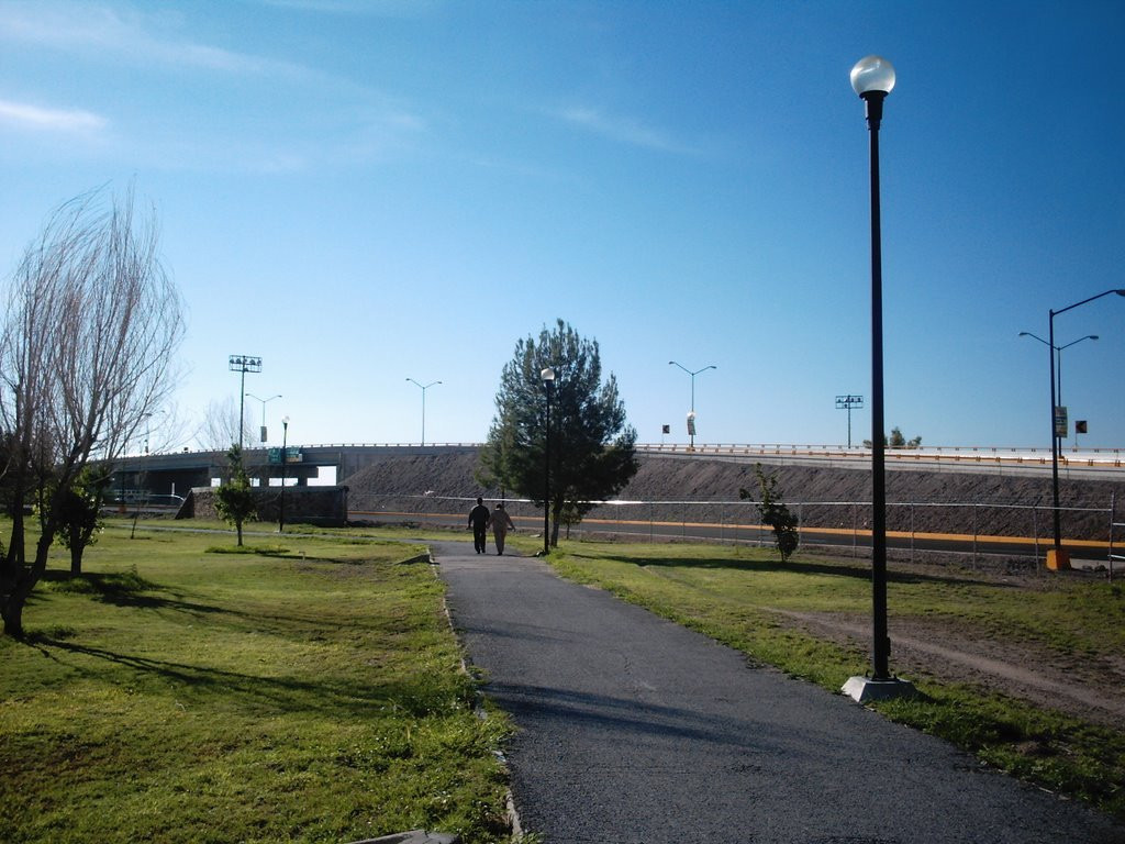 Parque Fundadores-Delicias必去景点