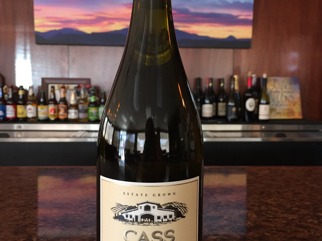 The Wine Bar & Bistro-怀里卡必去景点