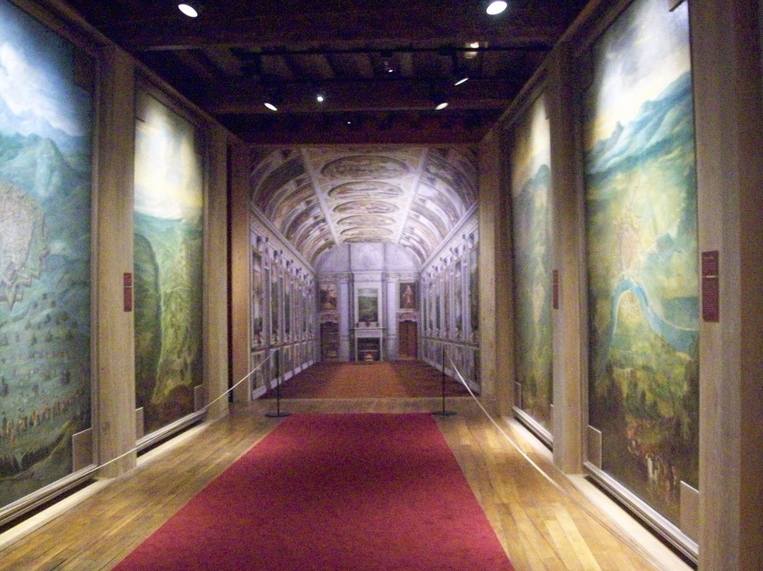 Musée de Richelieu景点图片