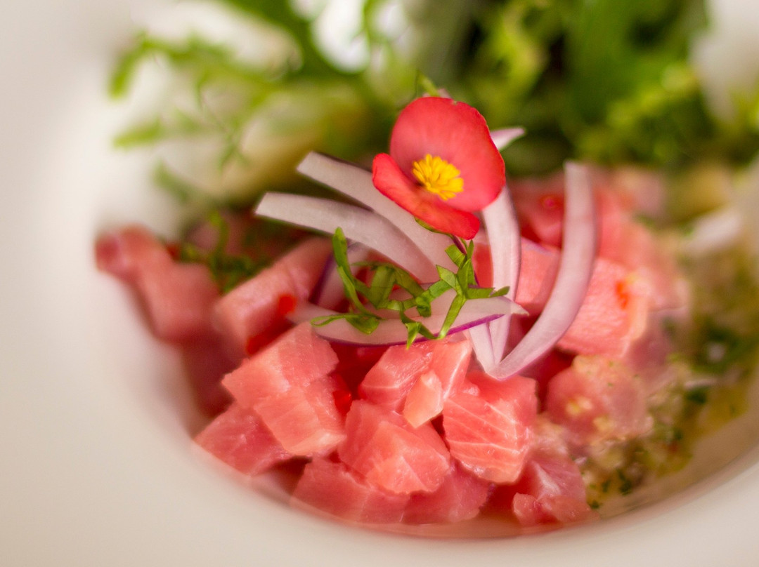 Miraflores Cocina Peruana De Autor - Mariana Y Luis -